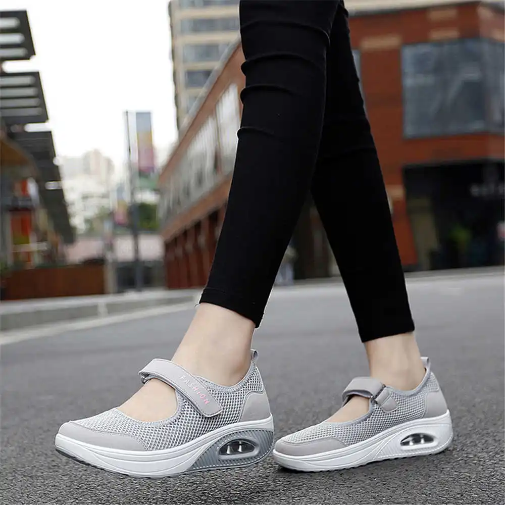 Home Office Tech Ideas - 36-41 Demi-season Colored Sneakers Walking Skates